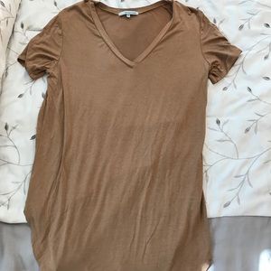 Emma’s Closet women’s size medium short sleeve tee